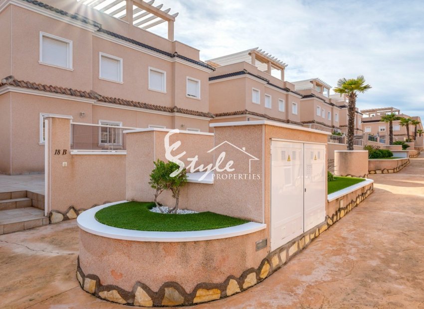 Resale - Apartament  - Punta Prima