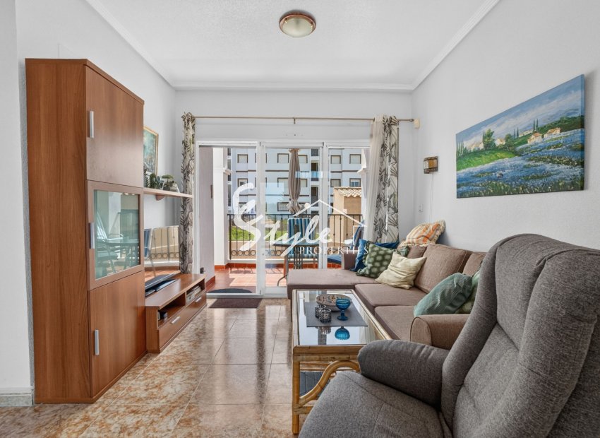 Resale - Apartament  - Punta Prima