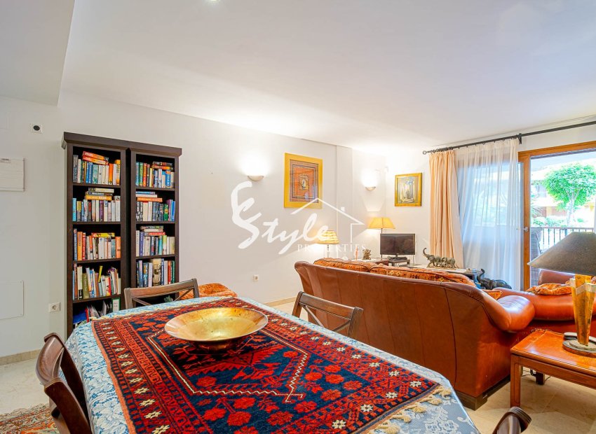 Resale - Apartament  - Punta Prima