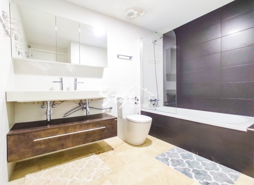 Resale - Apartament  - Punta Prima