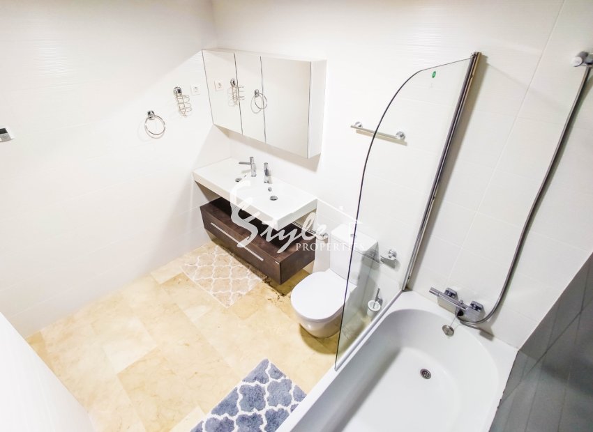 Resale - Apartament  - Punta Prima