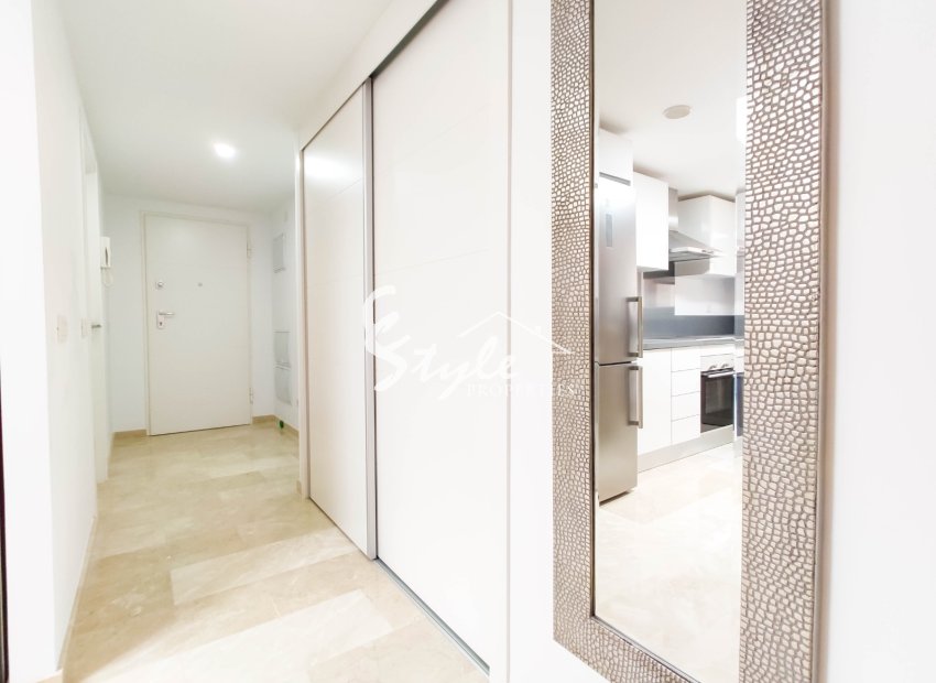 Resale - Apartament  - Punta Prima
