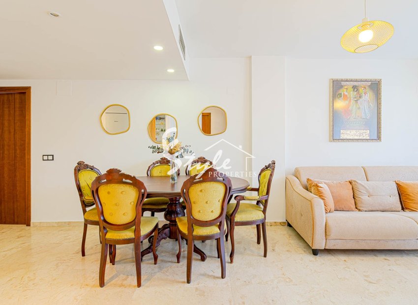 Resale - Apartament  - Punta Prima