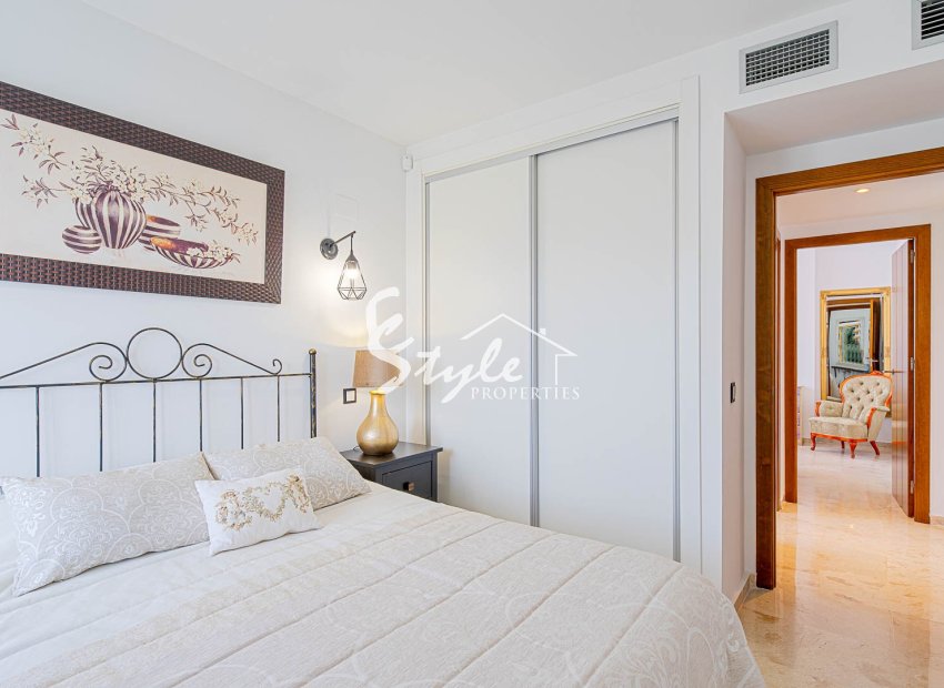 Resale - Apartament  - Punta Prima