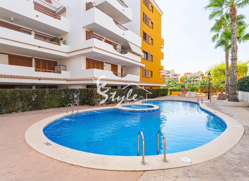 Resale - Apartament  - Punta Prima