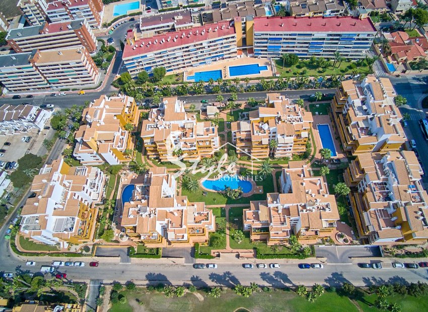 Resale - Apartament  - Punta Prima