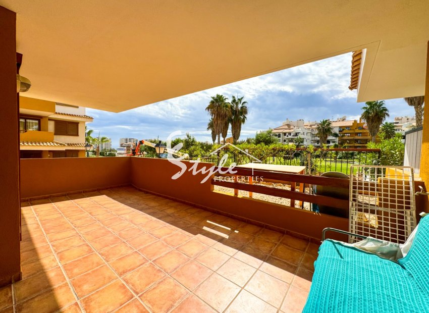 Resale - Apartament  - Punta Prima