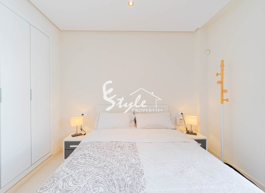 Resale - Apartament  - Punta Prima
