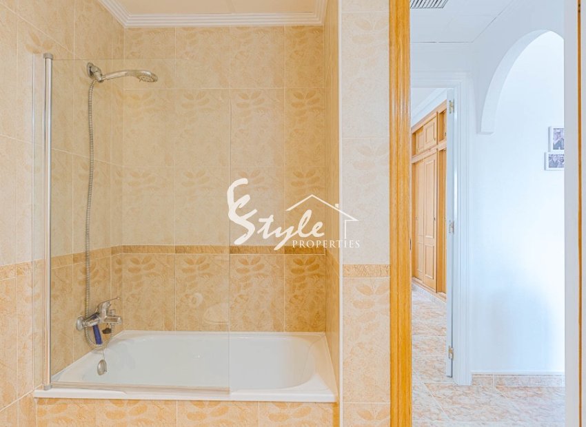 Resale - Apartament  - Punta Prima