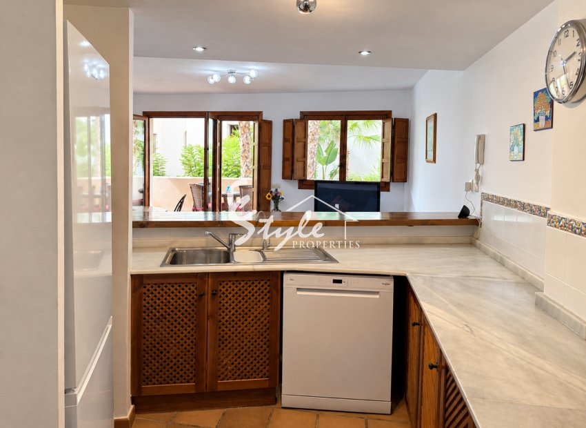 Resale - Apartament  - Punta Prima