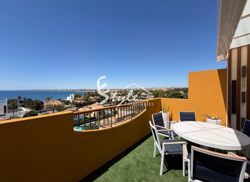 Resale - Apartament  - Punta Prima