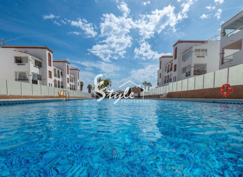 Resale - Apartament  - Punta Prima