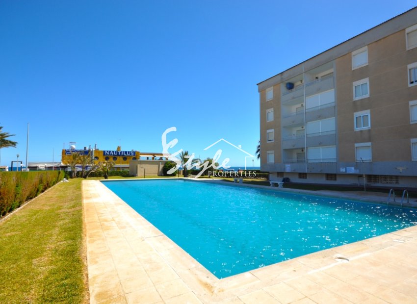 Resale - Apartament  - Punta Prima