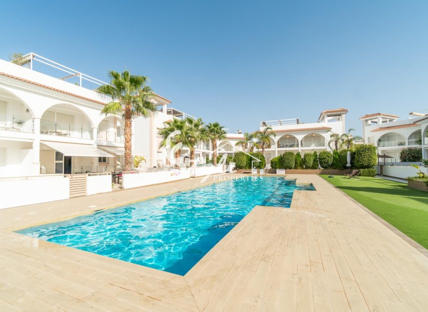 Resale - Apartament  - Rojales - Centro de la Ciudad Quesada