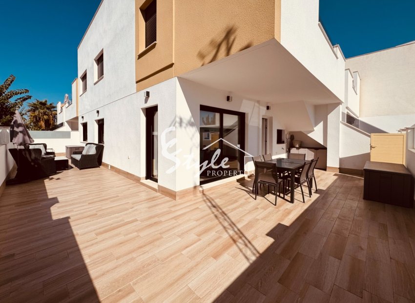 Resale - Apartament  - San Pedro del Pinatar - Lo pagan