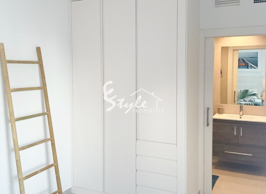Resale - Apartament  - San Pedro del Pinatar - Lo pagan