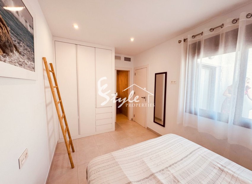 Resale - Apartament  - San Pedro del Pinatar - Lo pagan