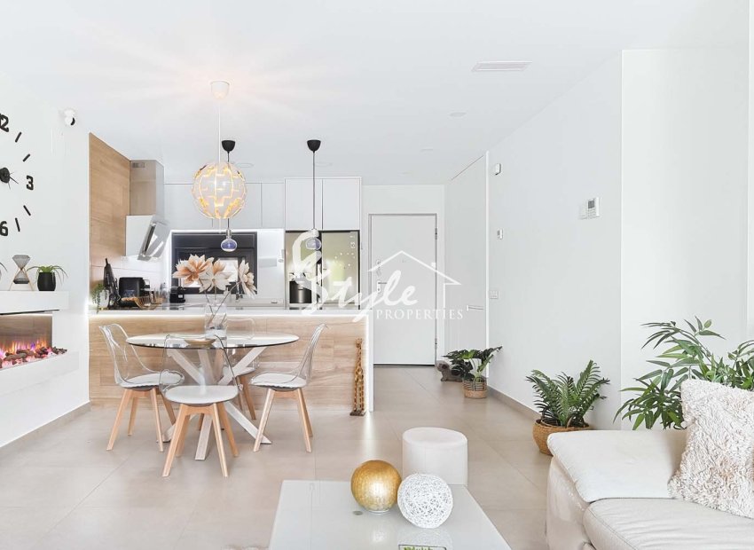 Resale - Apartament  - Torre de la Horadada - El Mojón