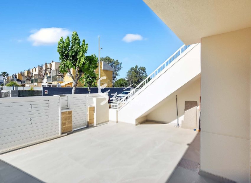 Resale - Apartament  - Torre de la Horadada - El Mojón