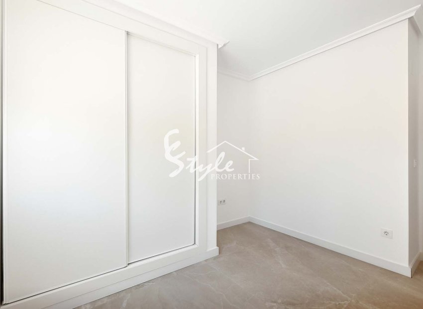 Resale - Apartament  - Torre de la Horadada - El Mojón