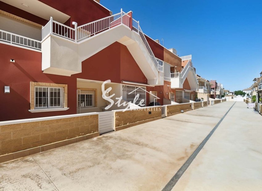 Resale - Apartament  - Torre de la Horadada - El Mojón