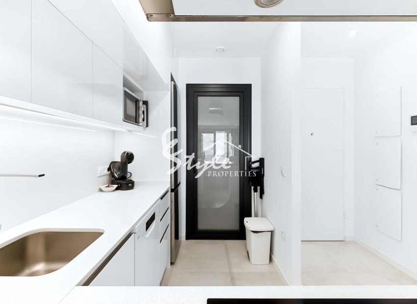 Resale - Apartament  - Torre de la Horadada - El Mojón