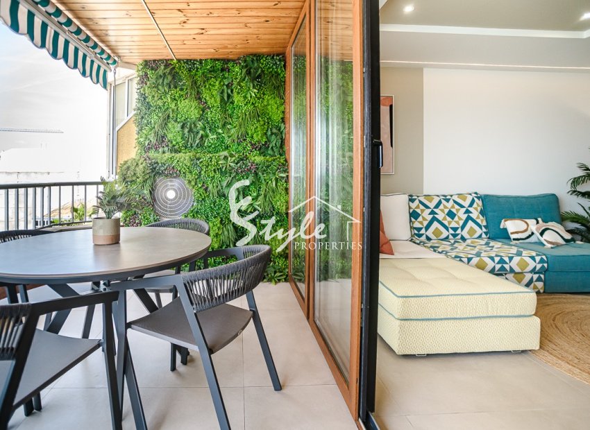 Resale - Apartament  - Torrevieja - Acequion