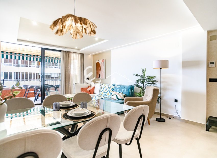 Resale - Apartament  - Torrevieja - Acequion