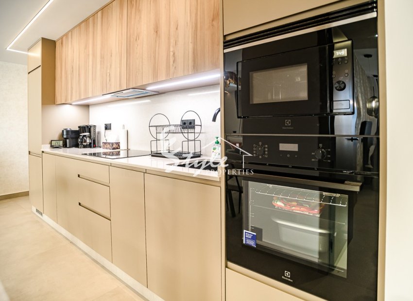 Resale - Apartament  - Torrevieja - Acequion