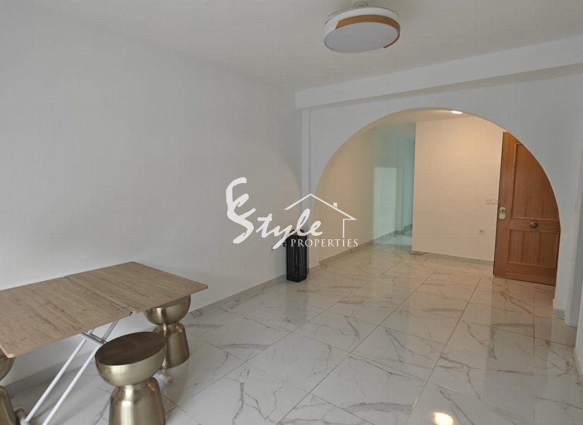 Resale - Apartament  - Torrevieja - Acequion