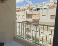 Resale - Apartament  - Torrevieja - Acequion