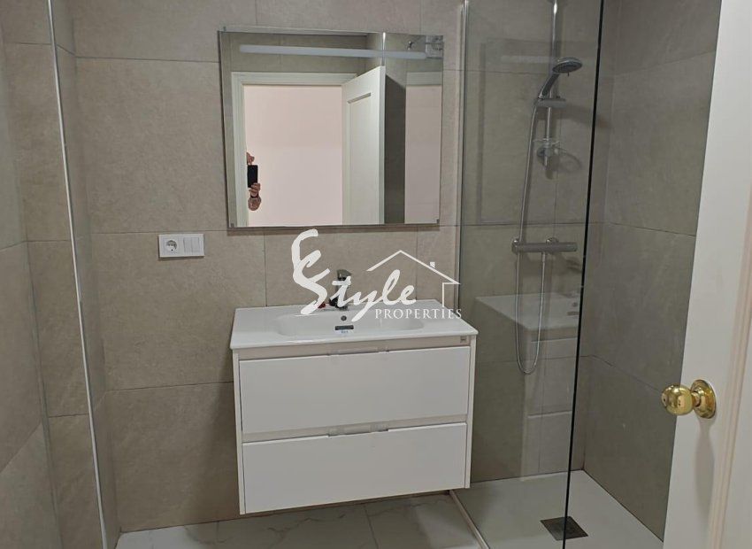 Resale - Apartament  - Torrevieja - Acequion