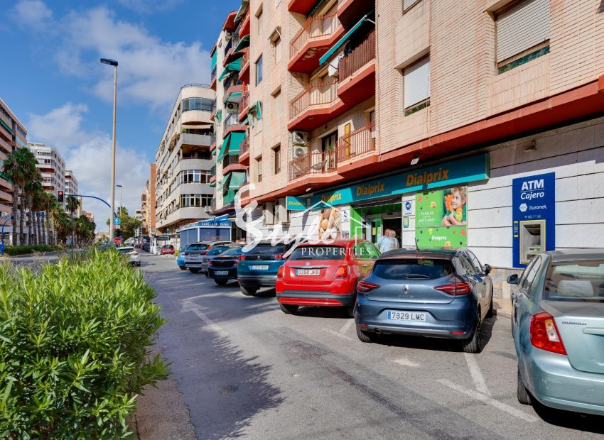 Resale - Apartament  - Torrevieja - Acequion