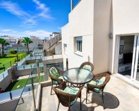 Resale - Apartament  - Torrevieja - Aguas Nuevas