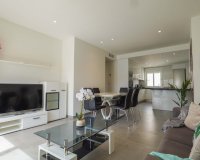 Resale - Apartament  - Torrevieja - Aguas Nuevas