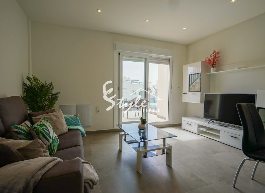 Resale - Apartament  - Torrevieja - Aguas Nuevas