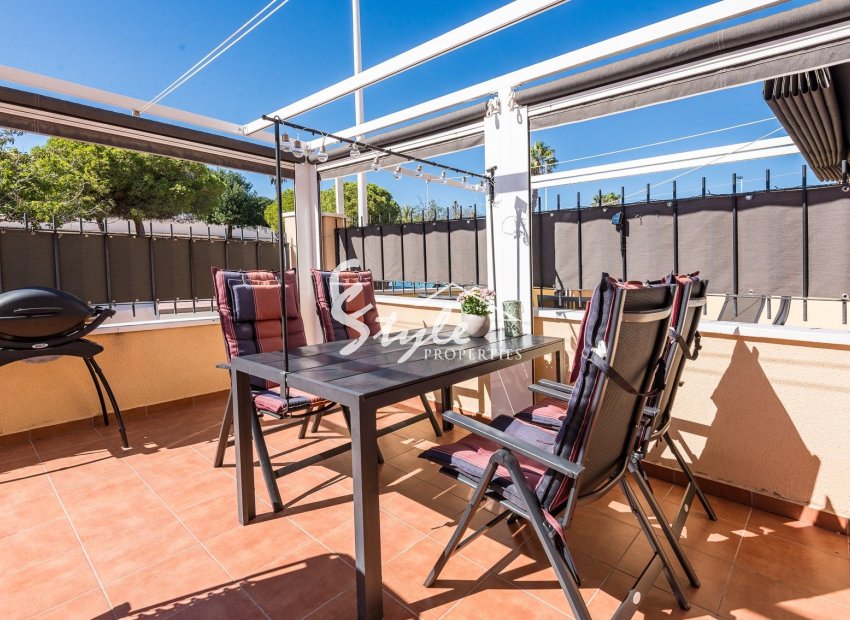 Resale - Apartament  - Torrevieja - Aguas Nuevas