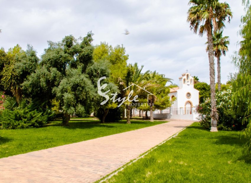 Resale - Apartament  - Torrevieja - Calas Blancas