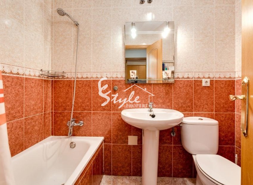 Resale - Apartament  - Torrevieja - calle Bella Antonia
