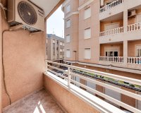 Resale - Apartament  - Torrevieja - calle Bella Antonia
