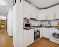 Resale - Apartament  - Torrevieja - Calle Finlandia