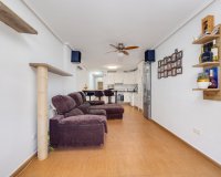 Resale - Apartament  - Torrevieja - Calle Finlandia