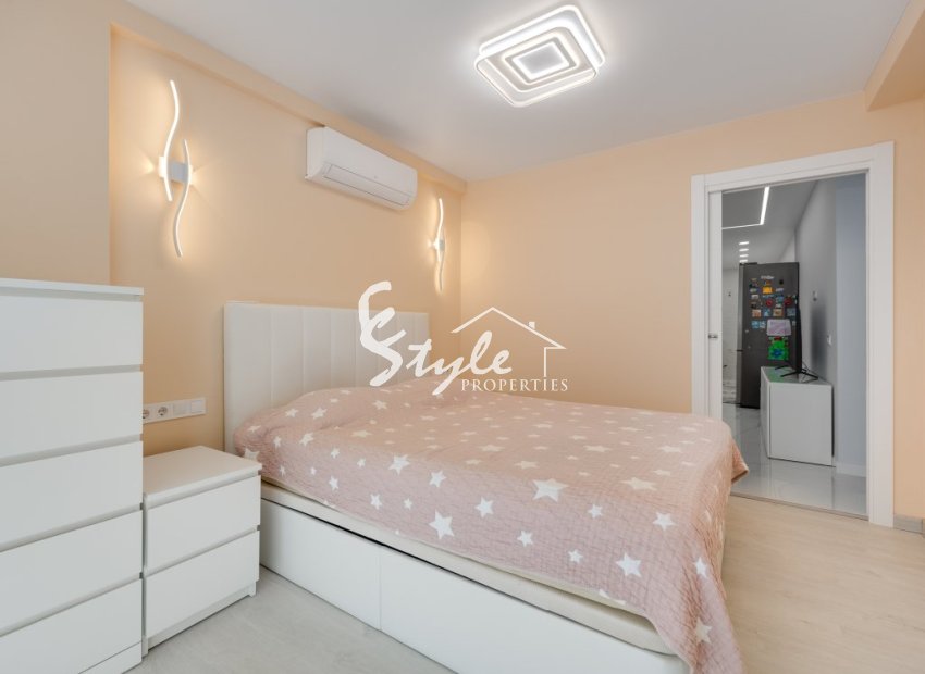 Resale - Apartament  - Torrevieja - calle Galeta