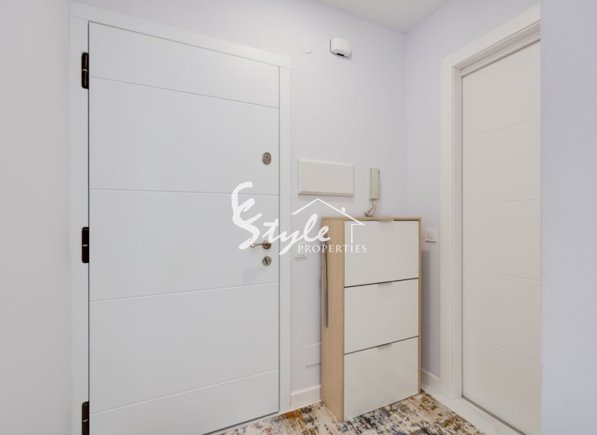 Resale - Apartament  - Torrevieja - calle Galeta