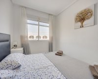 Resale - Apartament  - Torrevieja - calle Mar Baltico