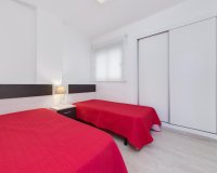 Resale - Apartament  - Torrevieja - calle Puerto Romano