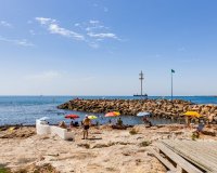 Resale - Apartament  - Torrevieja - calle Torreviejensen Ausentes