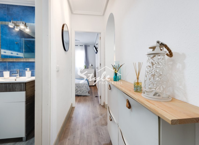 Resale - Apartament  - Torrevieja - calle VICTOR GARCIA VILLALGORDO