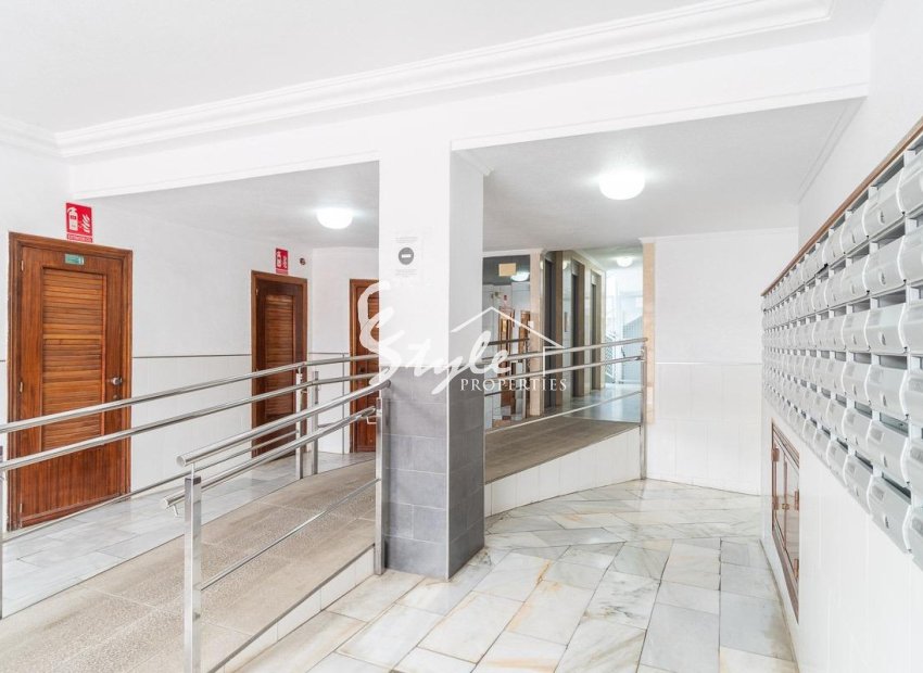 Resale - Apartament  - Torrevieja - Center