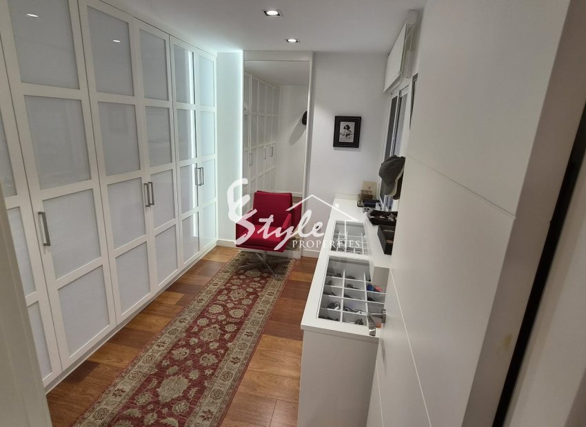 Resale - Apartament  - Torrevieja - Center
